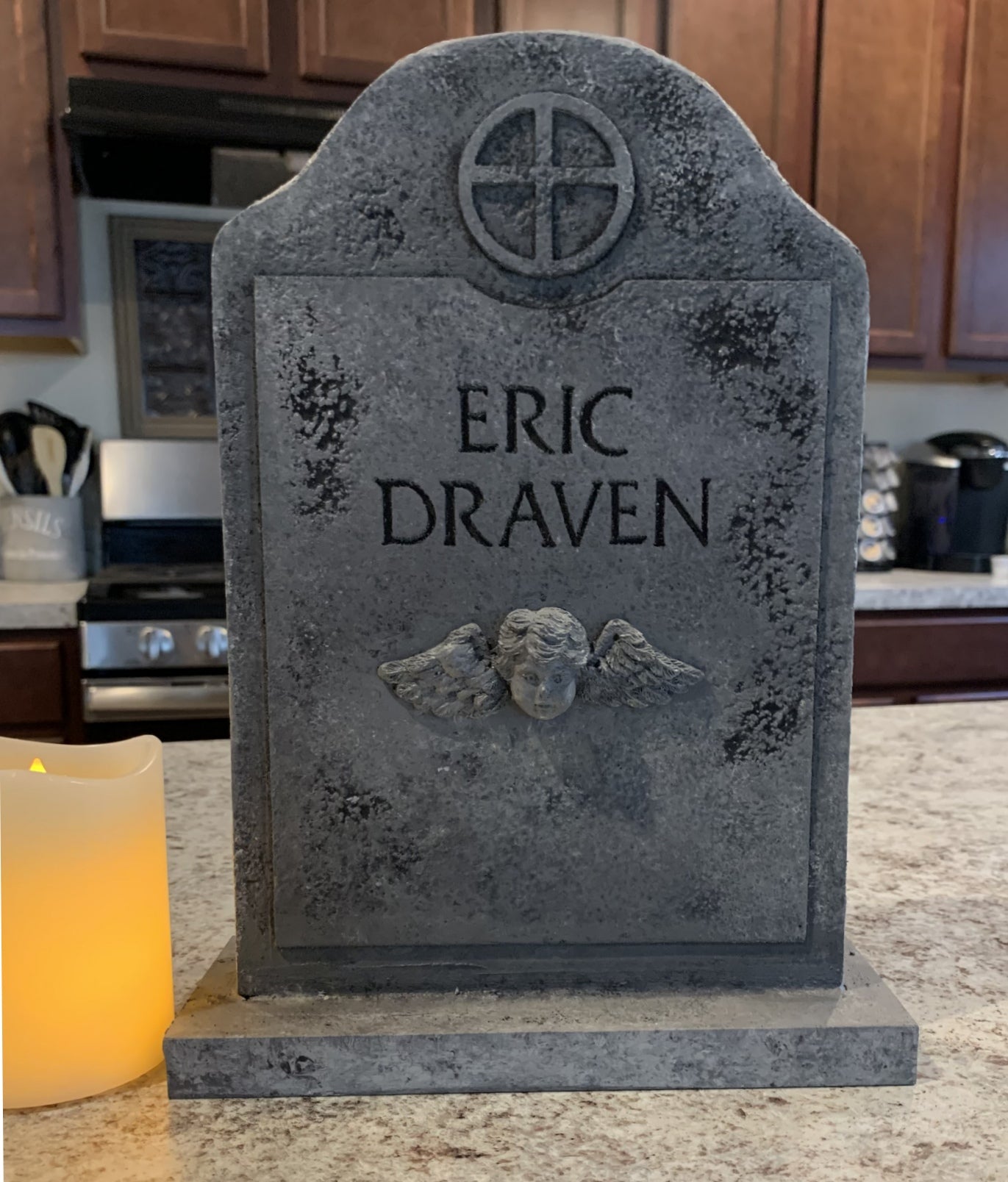 Eric hotsell Draven The Crow Diorama Grave