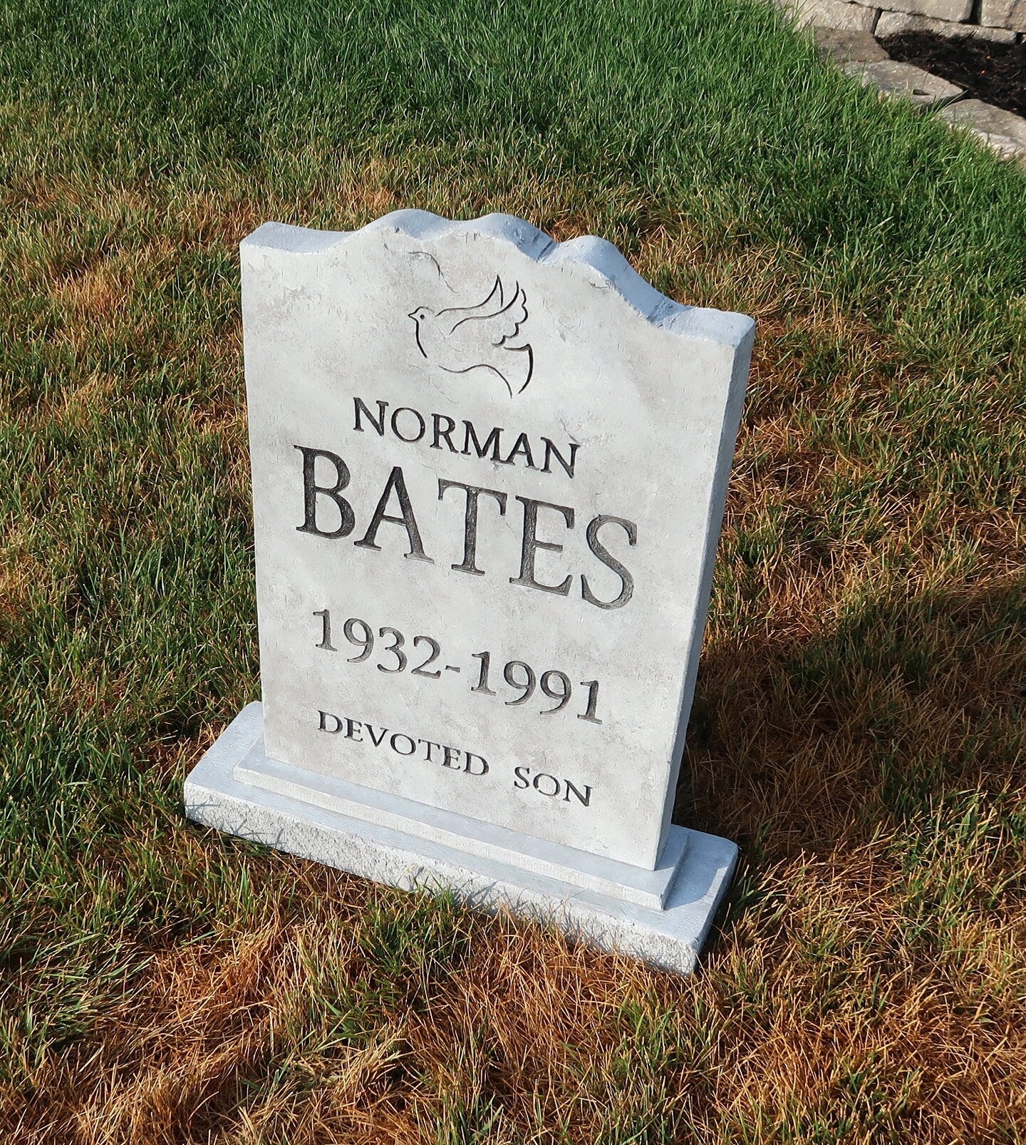 Norman Bates Halloween Tombstone Prop