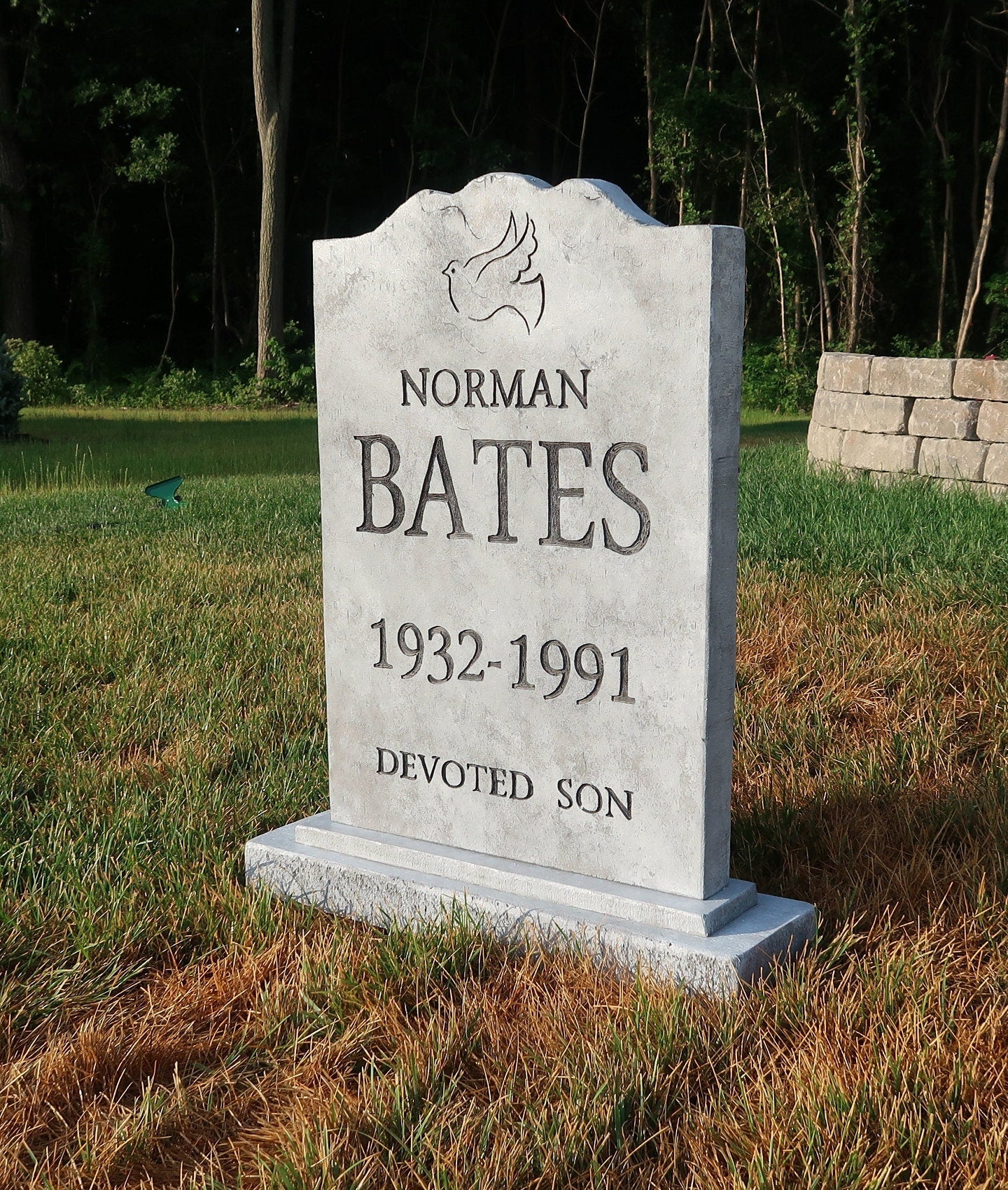 Norman Bates Halloween Tombstone Prop