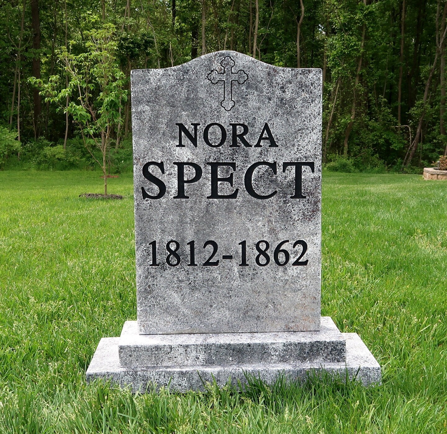 NORA SPECT Silly Halloween Tombstone Yard Prop